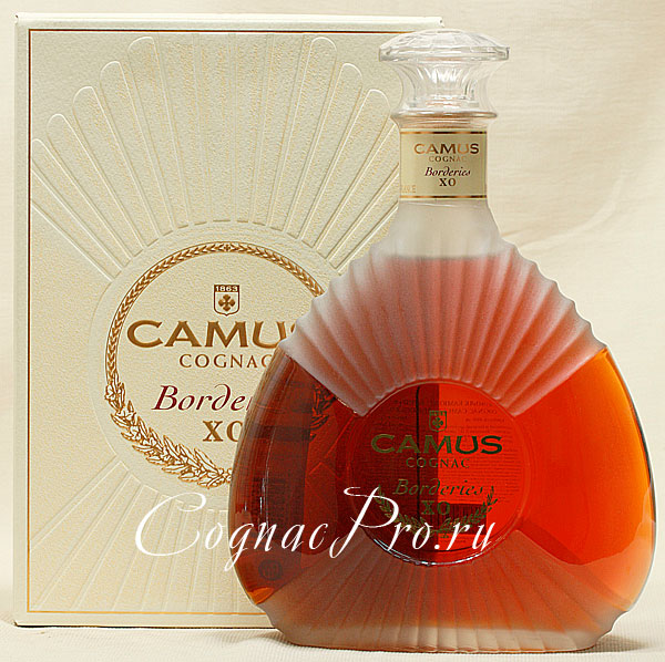 Коньяк Камю ХО Бордери 0.7л п/у Купить Cognac Camus XO Borderies 0.7l цена